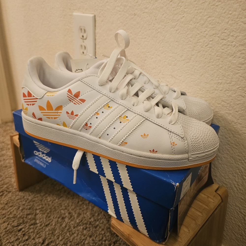 Adidas Superstar II W Women’s Sneakers – Size 9 (NWT) 👟✨ - Picture 3 of 5